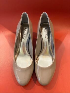 Lauren Ralph Lauren Beige Patent Round-Toe Pumps